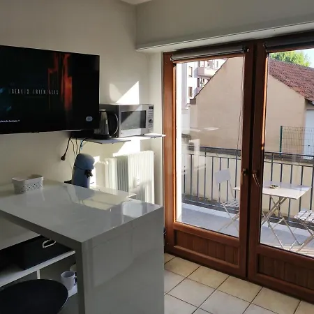 Διαμέρισμα Lumineux Avec Terrasse *
